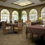 an upscale dining room at Allison Pointe Healthcare Center